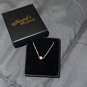 New in‎ Box. Girls authentic Pink Pearl Bracelet on a sterling silver chain